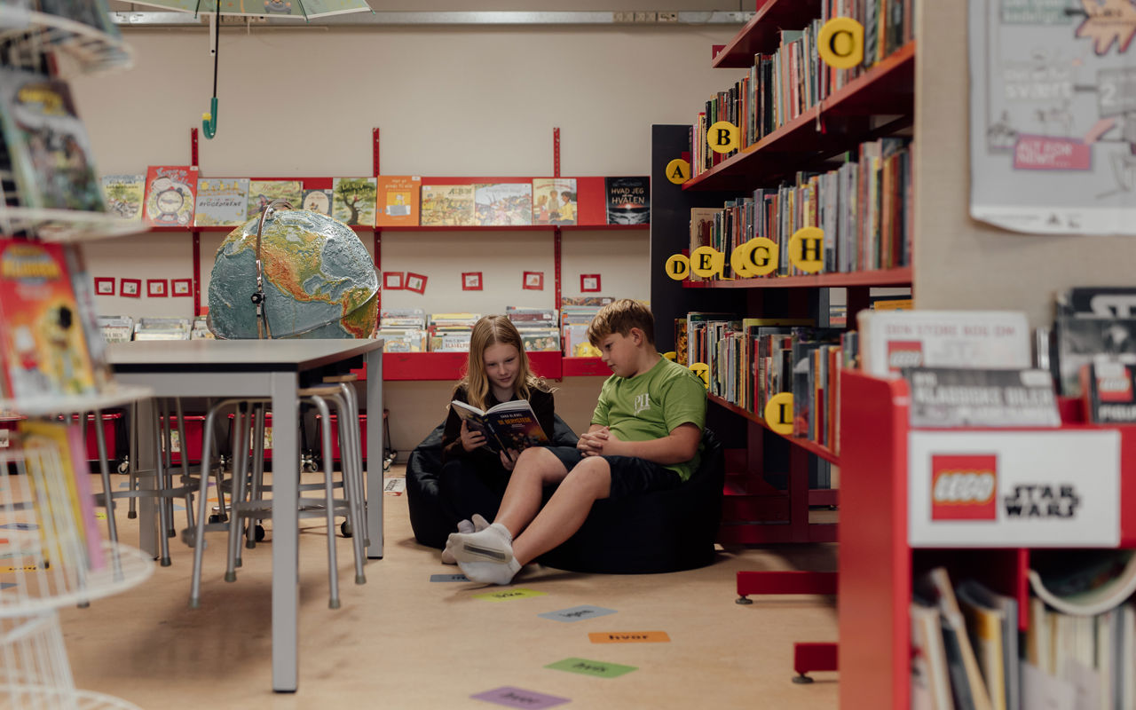 Elever på skolens pædagogiske læringscenter